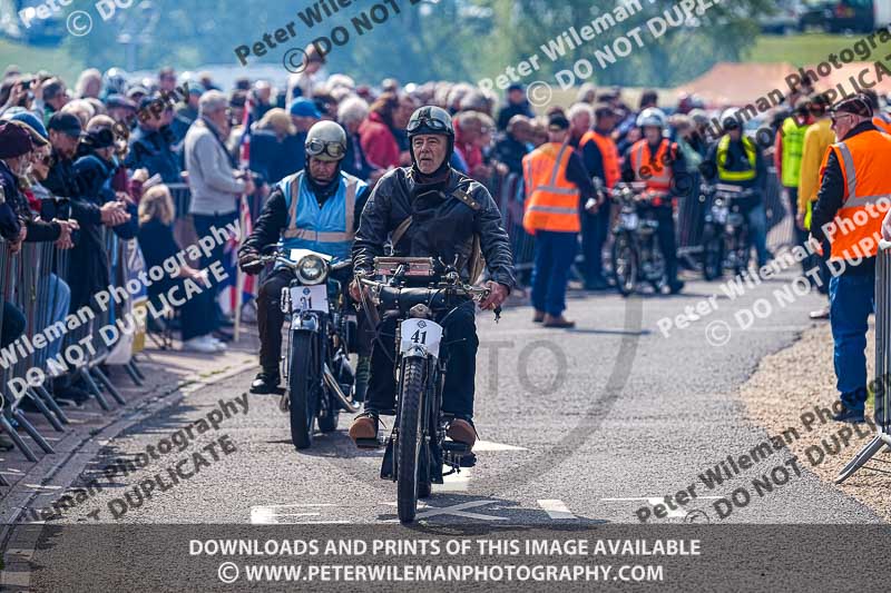 Vintage motorcycle club;eventdigitalimages;no limits trackdays;peter wileman photography;vintage motocycles;vmcc banbury run photographs